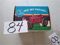 The Toy Farmer Ertl  IH super MTA 1/16 scale