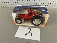 TOY TRACTOR