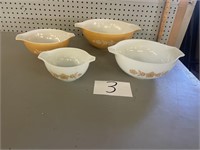 PYREX BOWLS