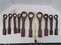 Offset box end striking beater hammer wrenches