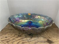 Vintage Indiana glass iridescent footed bowl