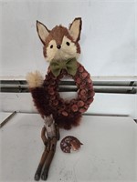 A trio of foxes. Straw and thin wood wreath fox.