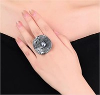 NEW - Big Round Ring with Black Pearl( size 7)