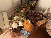 Assorted Wreath's, Flowers and Baskets
