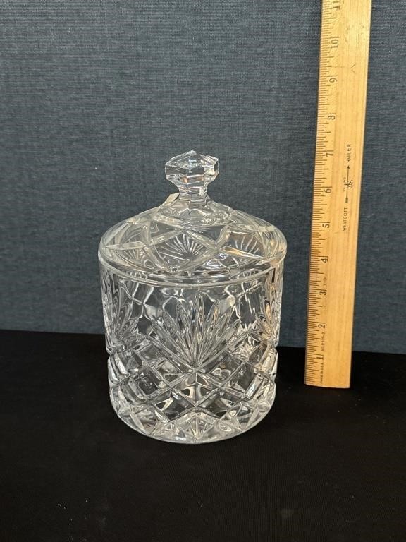 Royal  Ltd Czech Crystal Biscuit Jar