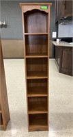 Cabinet with adjustable shelfs