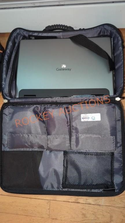 Gateway laptop with case model mx8738