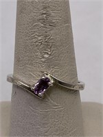 STERLING SILVER & AMETHYST RING