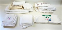 GOOD VINTAGE TABLE LINENS LOT INCL HAND DONE