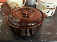 BEAN POT WITH LID