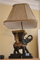 ELEPHANT TABLE LAMP