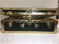 Lockable chest. Approx. 28” long x 13” wide x 11”