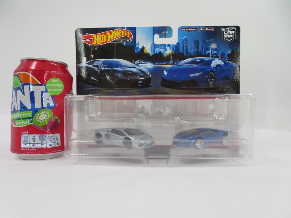 Hot Wheels Premium Car Culture, Real Riders