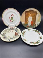(4) Collectable Holiday & Santa's Cookie Plates