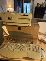 Macintosh Computer (7300/180)