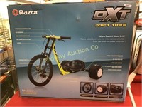 RAZOR DXT DRIFT TRIKE