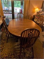 Oak clawfoot table w 4 chairs and leaf 72x48 w