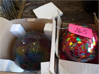 2 GAZING BALLS (STANDS CAN BE FOUND IN LOT 40)