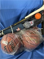 1 LOT ASSORTED SPORTS EQUIPMENT INCLUDING VARIOUS