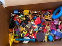 LARGE LOT OF KIDS TOYS