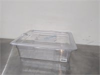 NEW 1/2 SIZE 4" CLEAR POLY FOOD CONTAINER W/ LID *