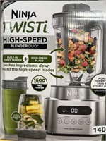 NINJA TWISTI BLENDER