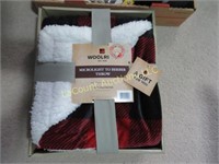 new in box woolrich blanket