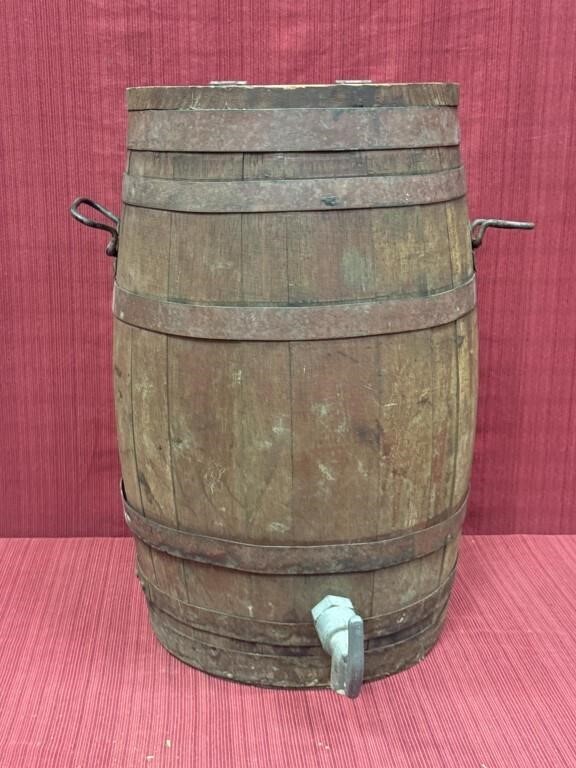 Whiskey Barrel with spout and Double Hinged Lid