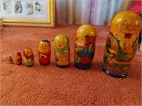 Vtg Nesting Dolls (Made in Russia)