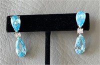 Beautiful 925 and Aquamarine Pear Shaped White