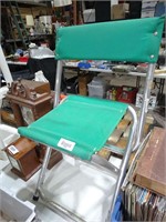 Light Weight Folding Aluminum & Cloth Chair