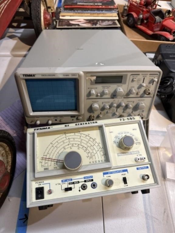 2pc vintage Tenma Generator n Oscilloscope
