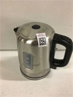 AMAZON BASICS STAINLESS STEEL KETTLE 1L