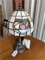 STAINED GLASS LAMP