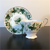 ROYAL ALBERT IVY LEA TEACUP & SAUCER