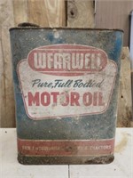 Vintage Metal Wearwell Motor Oil Container