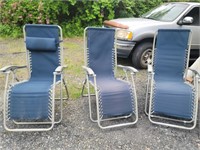 3 Zero Gravity Chairs