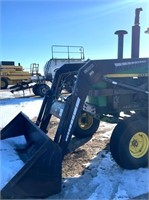 LEON 800 Front End Loader w/7 " Bucket and Bale
