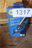 Napa Battery Charger / Maintainer