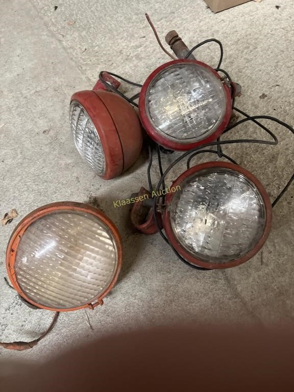 Tractor lamps, 3 IH and an orange