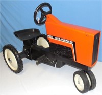 AC 8070 Pedal Tractor