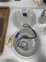 4 Glass Dishes 2 Glass Bowls & Jewelry Bracelet