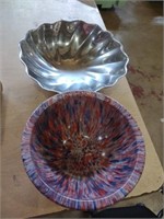 Group of 2 bowls in including Wilton Armetale RWP