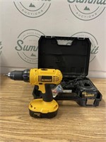 DeWalt cordless drill driver w/ battery & charger