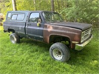 Chevrolet Scottsdale Parts Truck