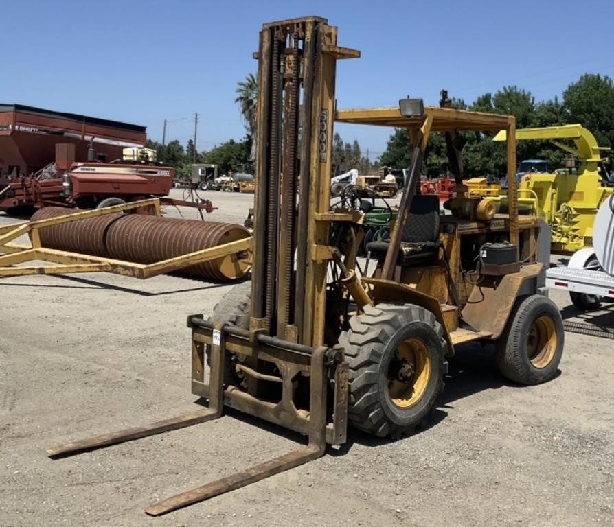 WEBER 5000Lb Capacity Forklift, Diesel