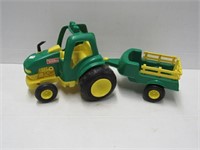 Tonka Toy Tractor w/Cart