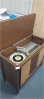 ZENITH STEREOPHONIC PLAYER CABINET