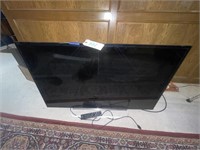 Sony Flat Screen TV 49" x Remote