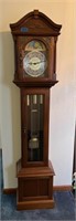 Grandmother Case Clock By Diplomat Clock Co